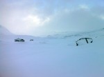 Approaching Kringlevatn cabin in a lull in the blizzard